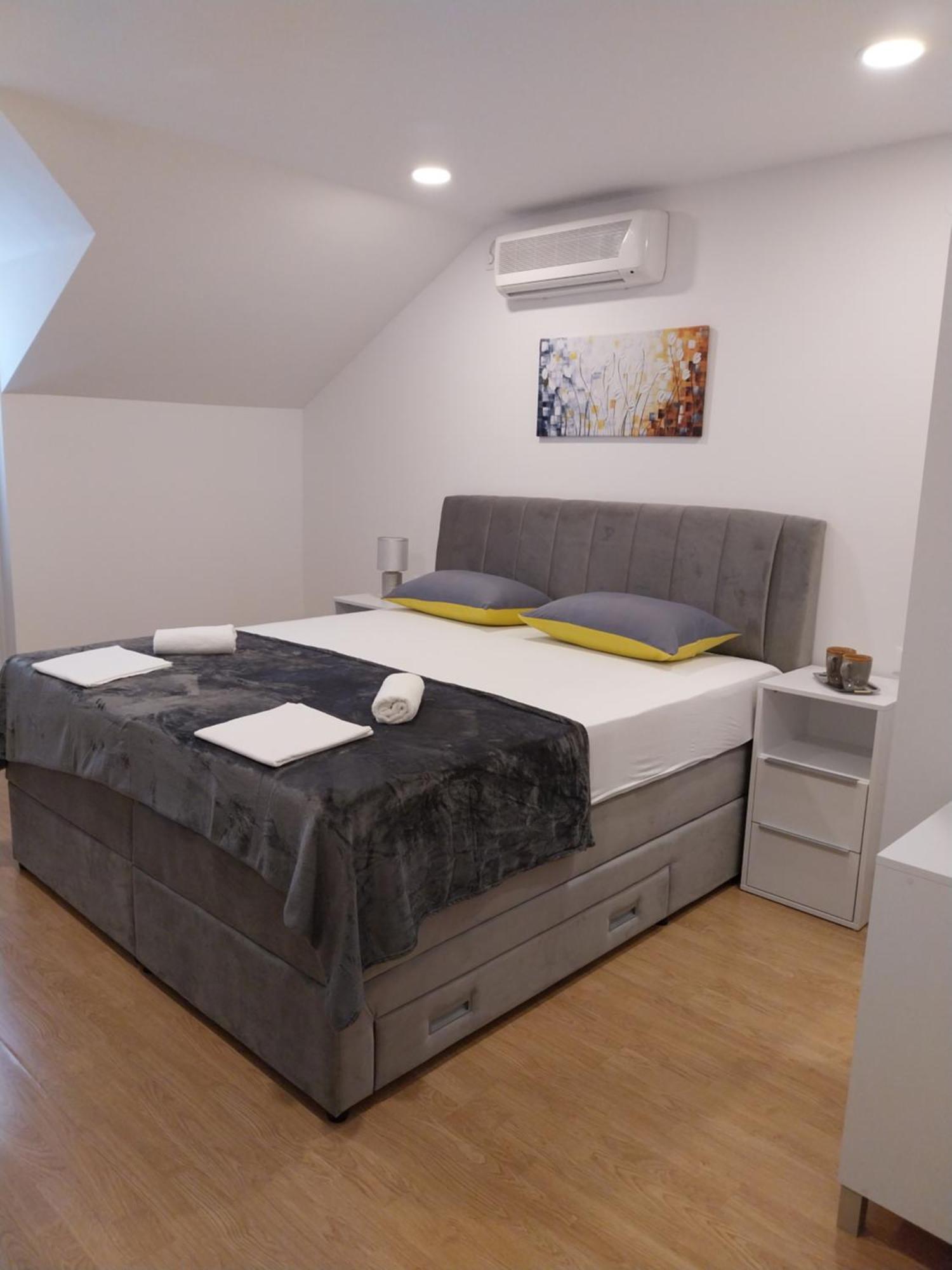 Apartments Rose Loboja ماكارسكا المظهر الخارجي الصورة