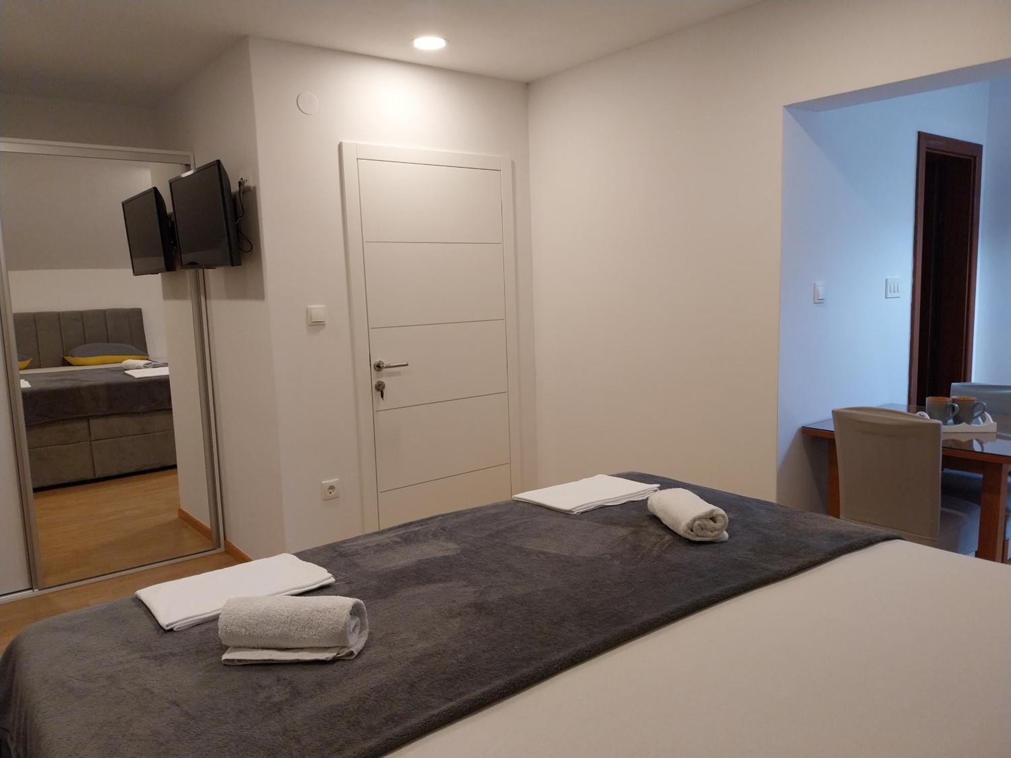 Apartments Rose Loboja ماكارسكا المظهر الخارجي الصورة