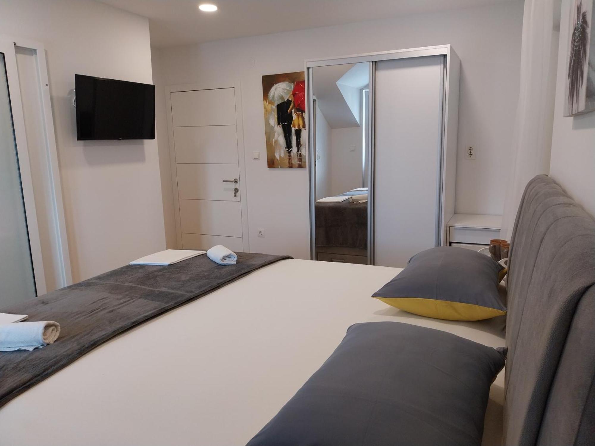 Apartments Rose Loboja ماكارسكا الغرفة الصورة